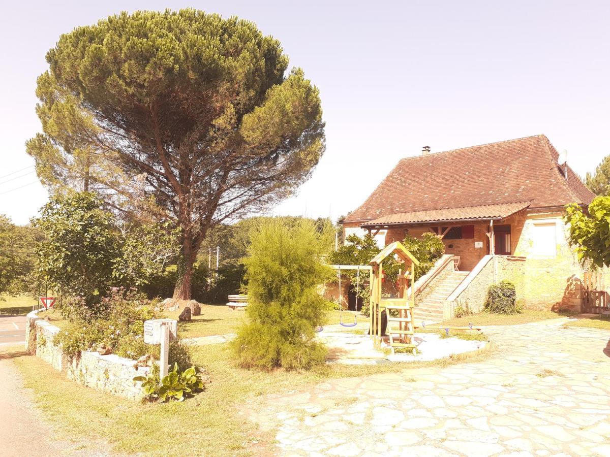 Gîte Las casitas du lot dans le Périgord Frayssinet-le-Gélat Exterior foto